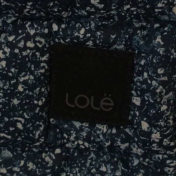 Women's Lole size XS ultra-light weight, packable vest with sac - like new - Picture 5 of 16